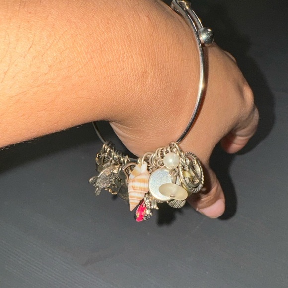 Sea Themed Charm bangle - Picture 6 of 7